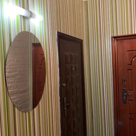 Apartament On Chernihivska Kyiv Exterior photo